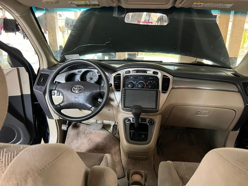 Toyota Highlander • 2003 • 1,000 km 6