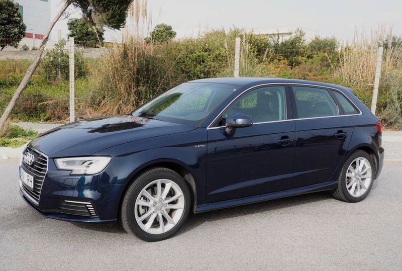 Audi A3 • 2017 • 79,999 km 4