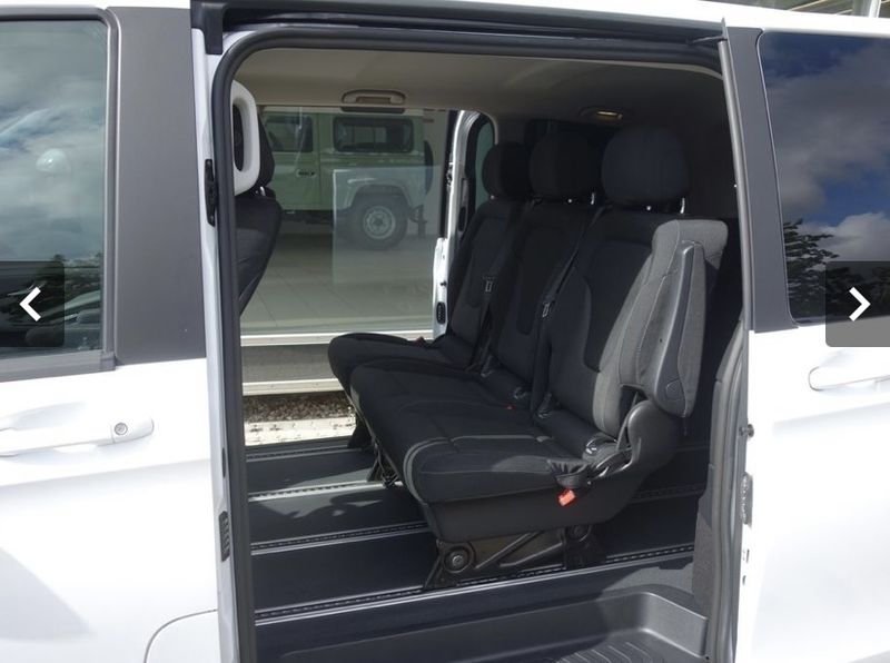 Mercedes-Benz 200 - 300 • 2019 • 220 km 7