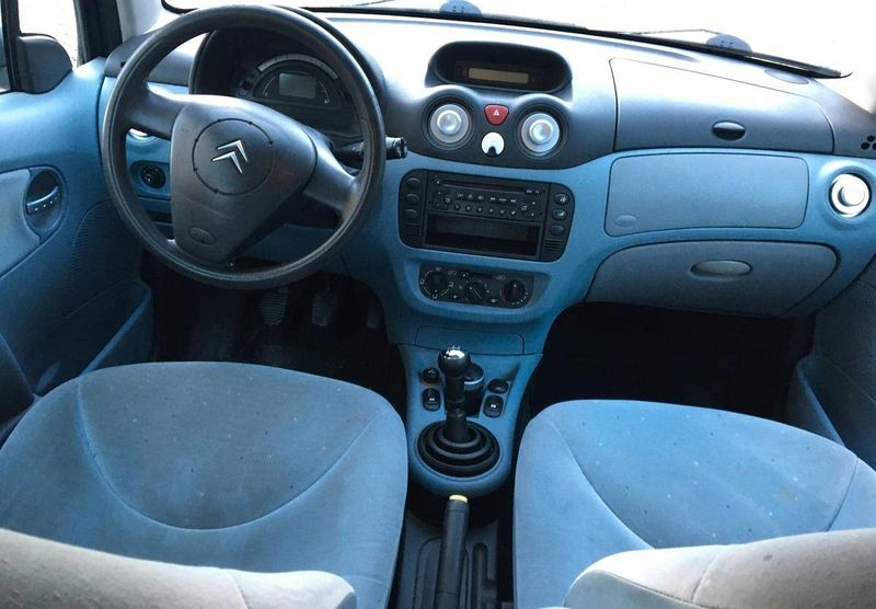 Citroën C-Crosser • 2003 • 253,000 km 3