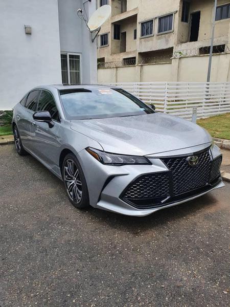 Toyota Camry Hybrid • 2019 • 0 km 11