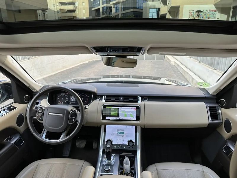 Land Rover Range Rover Sport • 2018 • 149,500 km 2