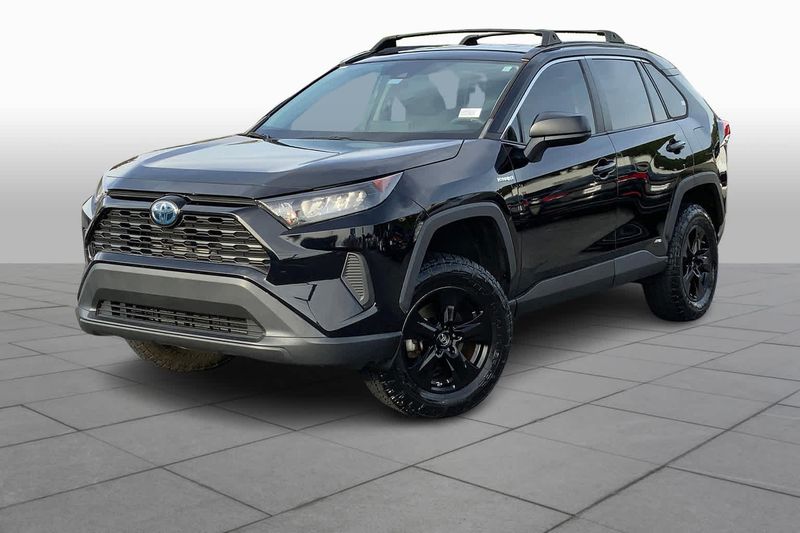 Toyota RAV4 Hybrid • 2020 • 37,485 km 2