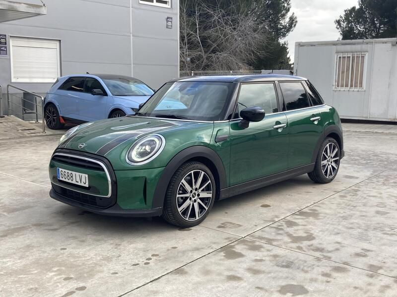 MINI Cooper Coupe • 2021 • 7,600 km 1