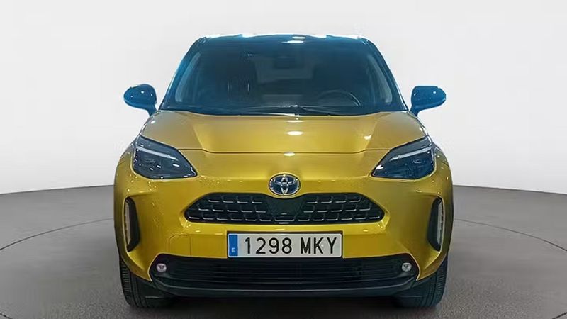 Toyota Yaris • 2023 • 13,473 km 1