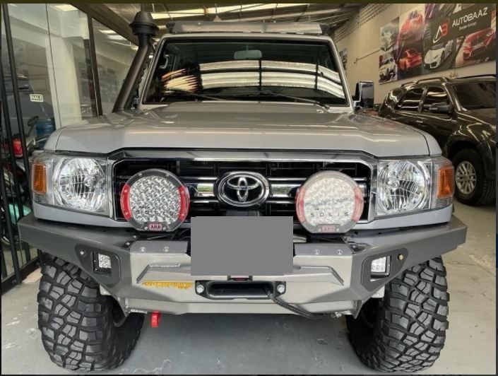 Toyota Land Cruiser • 2021 • 75,000 km 1
