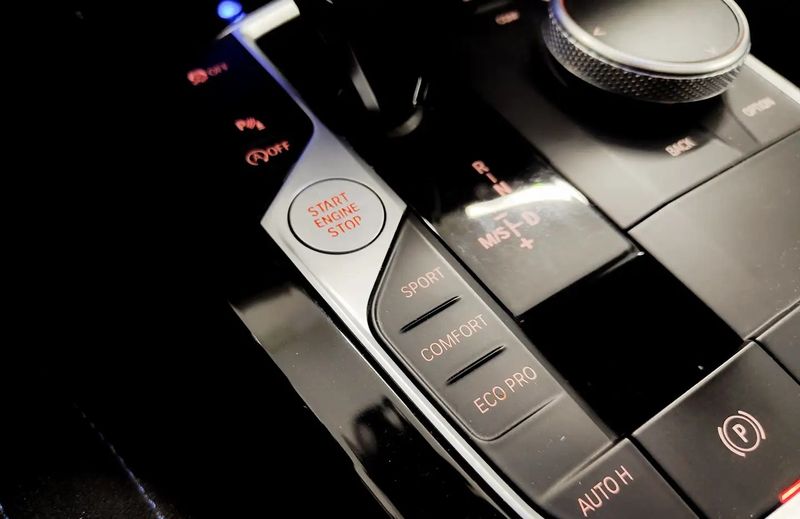 BMW 1 Series • 2021 • 88,563 km 9