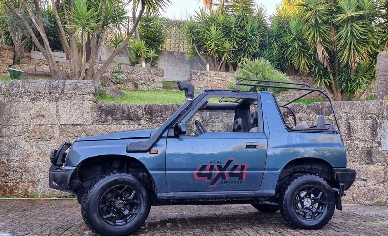 Suzuki Vitara • 1990 • 98,000 km 2