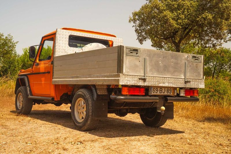 Mercedes-Benz G-Class • 1990 • 90,000 km 6
