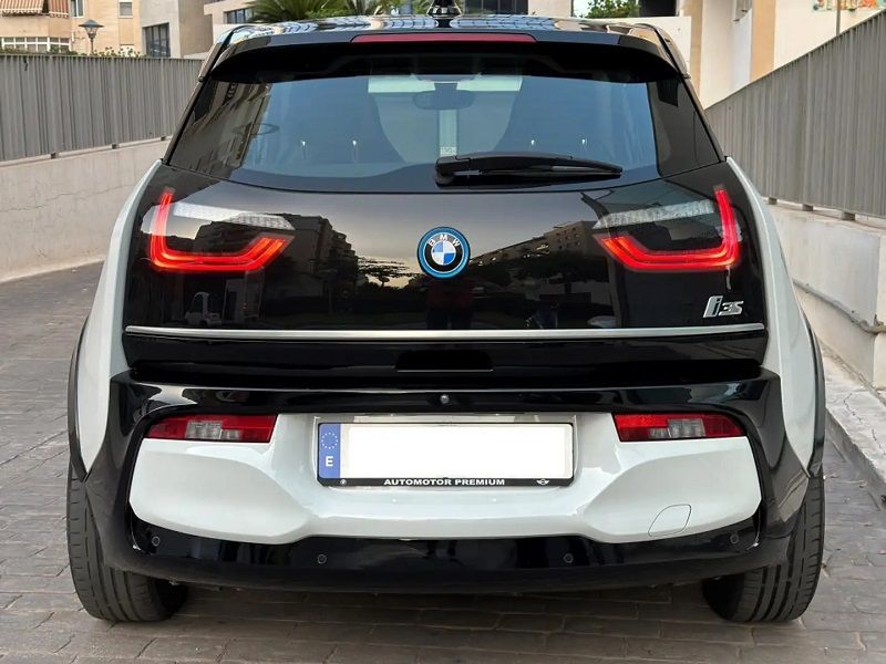 BMW i3 • 2019 • 61,900 km 5