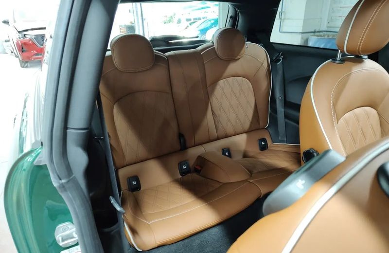 MINI Cooper • 2021 • 10,286 km 15