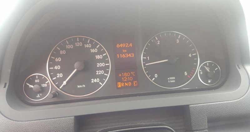 Mercedes-Benz A • 2009 • 110,000 km 4