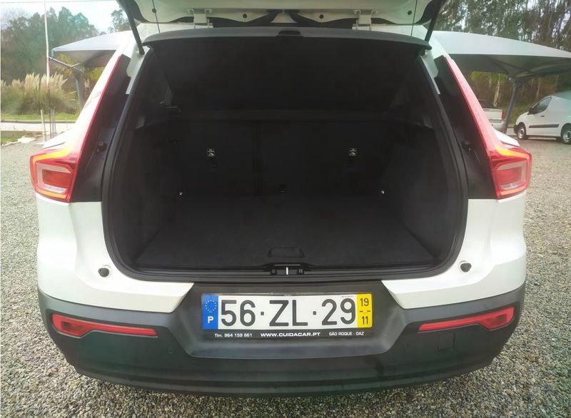 Volvo XC40 • 2019 • 120,000 km 5