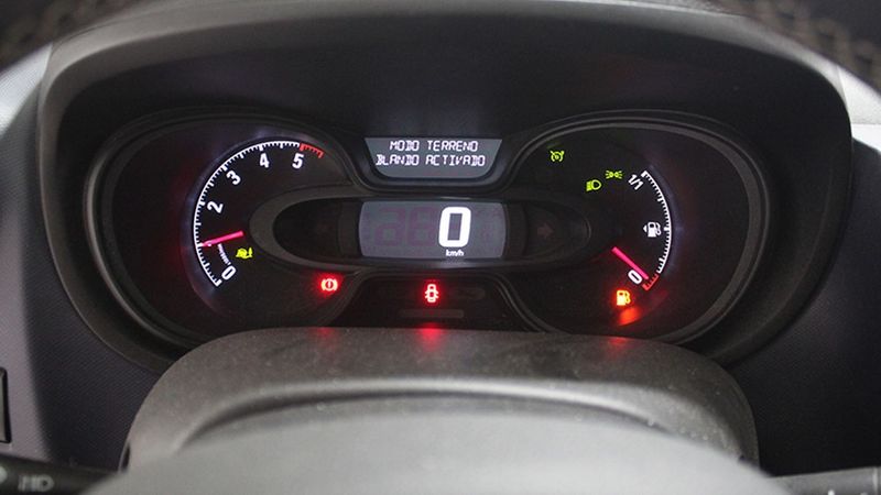 Opel Vivaro • 2019 • 49,417 km 4