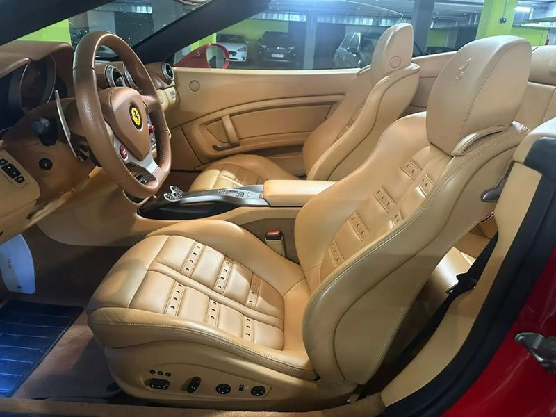 Ferrari California • 2009 • 34,000 km 9