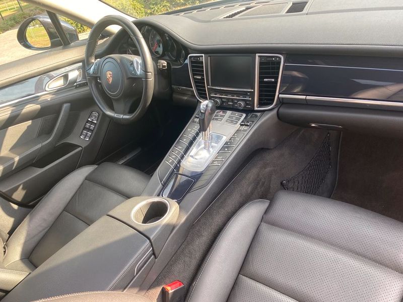 Porsche Panamera • 2012 • 112,000 km 7