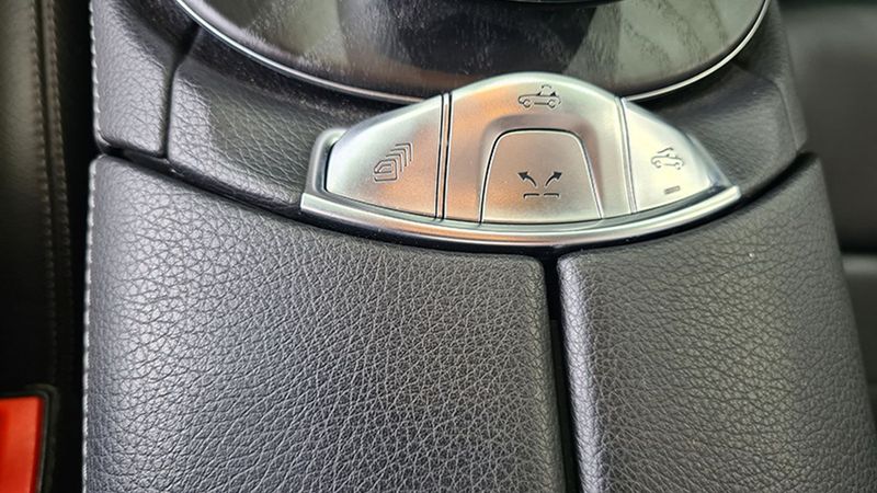 Mercedes-Benz E Cabrio • 2019 • 61,279 km 20