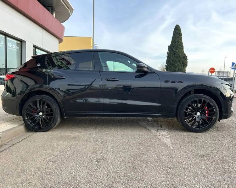 Maserati Levante • 2016 • 127,278 km 4