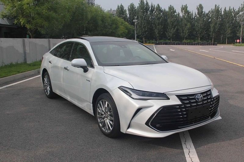 Toyota Avalon Hybrid • 2024 • 21,475 km 1