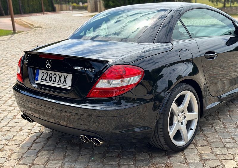 Mercedes-Benz SLK • 2004 • 126,000 km 2