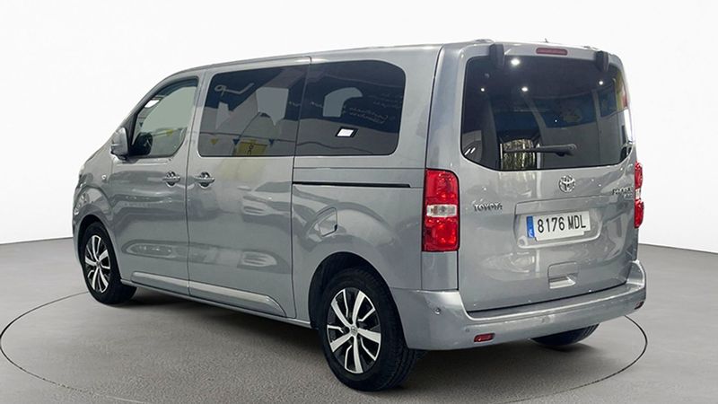 Toyota Hiace Van • 2023 • 29,973 km 3