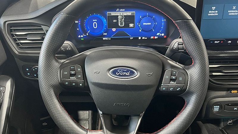 Ford Focus • 2022 • 19,170 km 19