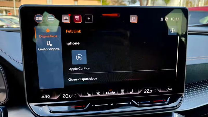 Seat Leon • 2025 • 7,400 km 15