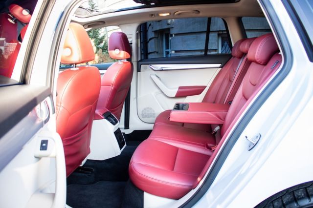 Škoda Octavia Combi • 2016 • 60,000 km 9