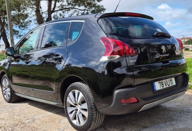 Peugeot 3008 • 2015 • 250,000 km 3