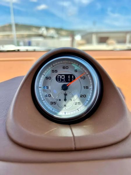 Porsche 997 • 2009 • 146,000 km 5