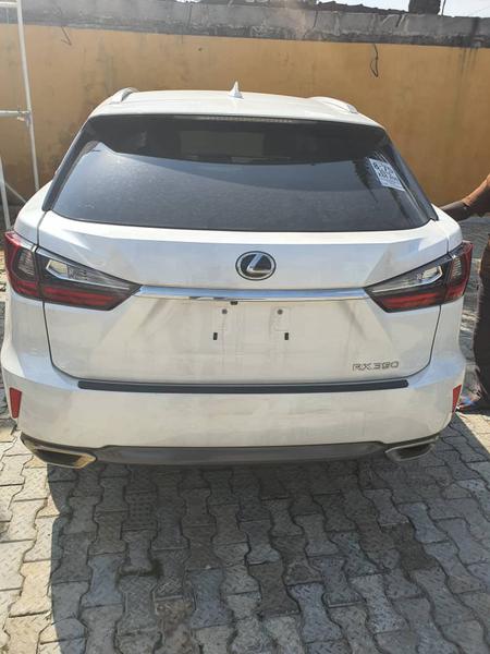 Lexus RX • 2018 • 84,000 km 1