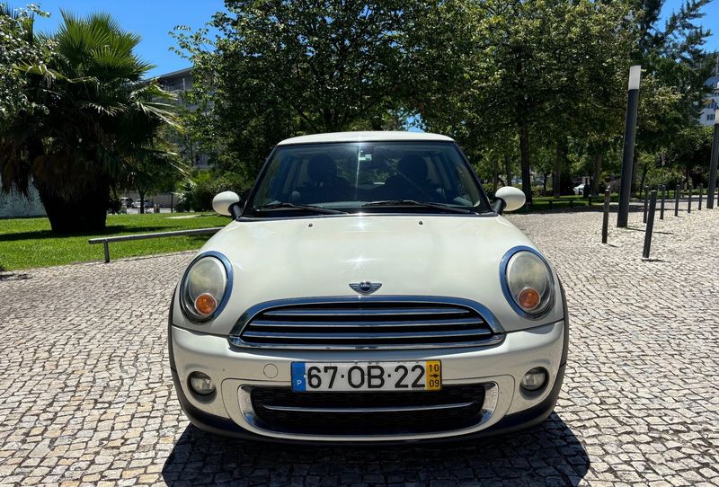 MINI Cooper D • 2010 • 189,670 km 2