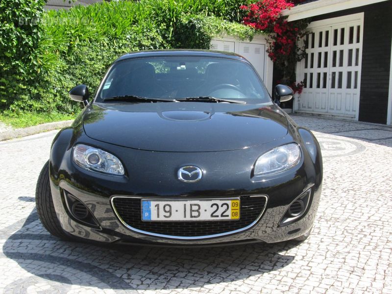 Mazda MX-3 • 2009 • 79,000 km 1