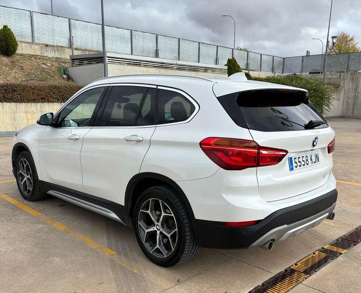 BMW X1 • 2018 • 113,000 km 4