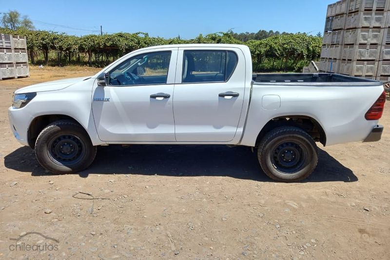 Toyota Hilux • 2017 • 181,899 km 2