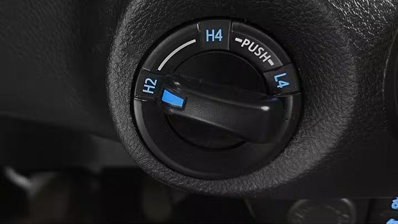 Toyota Hilux • 2022 • 53,912 km 9