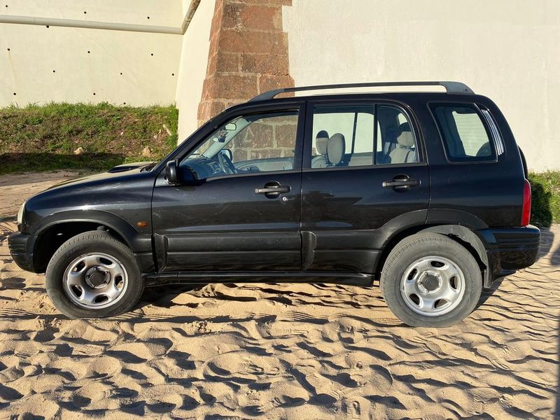 Suzuki Grand Vitara • 2000 • 109,000 km 2