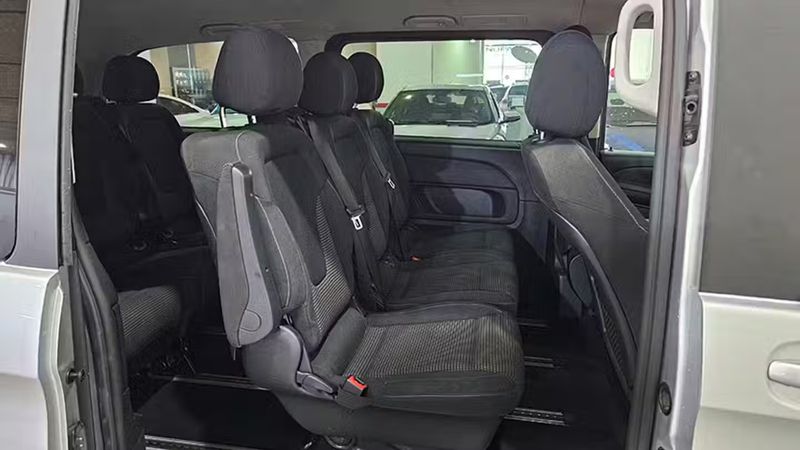 Mercedes-Benz 310 Van • 2019 • 134,431 km 8