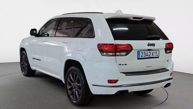 Jeep Grand Cherokee • 2019 • 114,045 km 6
