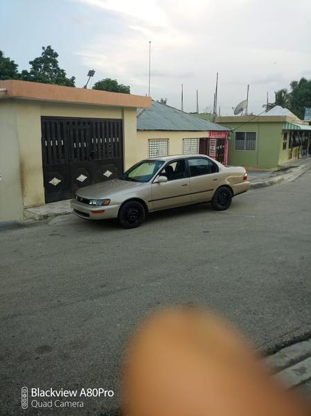 Toyota Corolla • 1993 • 20,000 km 2
