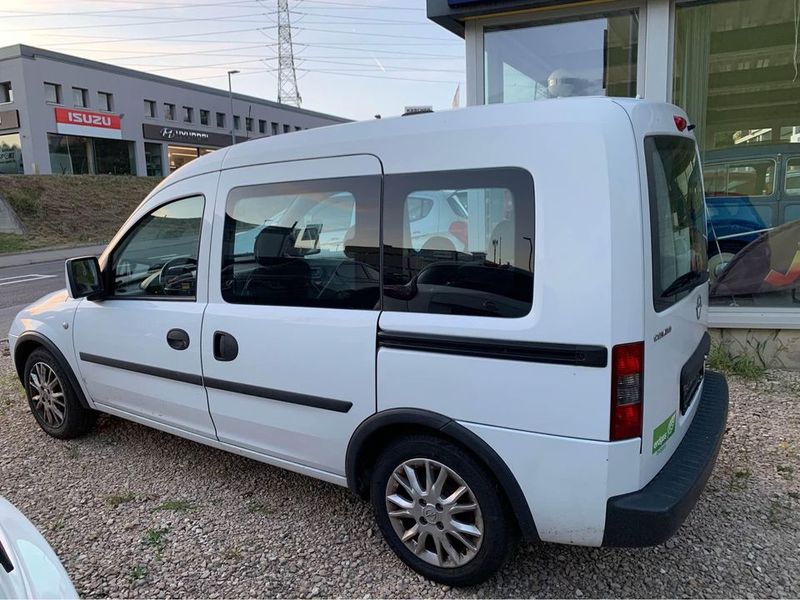 Opel Campo • 2010 • 135 km 2