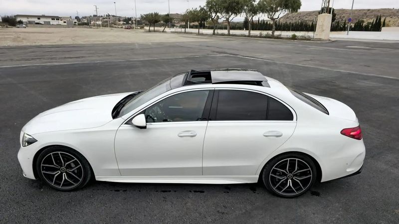 Mercedes-Benz C • 2022 • 16,000 km 6