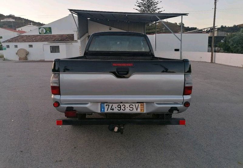 Mitsubishi L200 Pick up • 2014 • 200,000 km 4