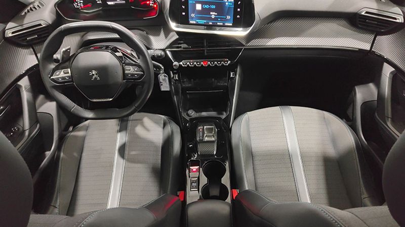 Peugeot 2008 • 2022 • 108,648 km 4