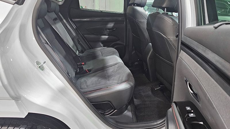 Hyundai Tucson • 2023 • 19,631 km 9