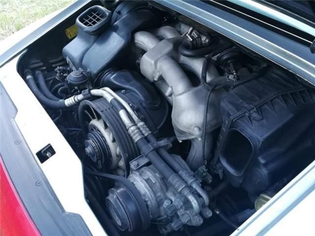 Porsche 911 • 1995 • 125,000 km 10