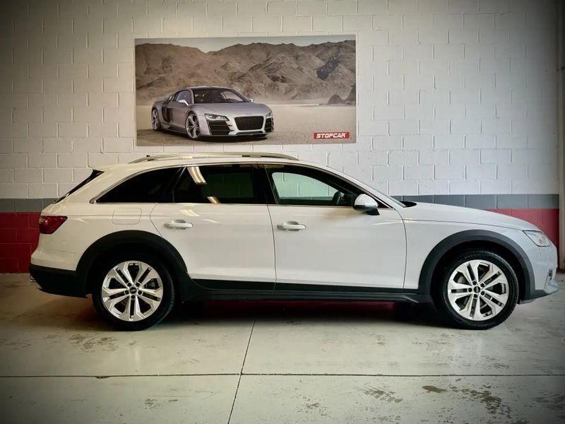 Audi A4 • 2021 • 59,000 km 4