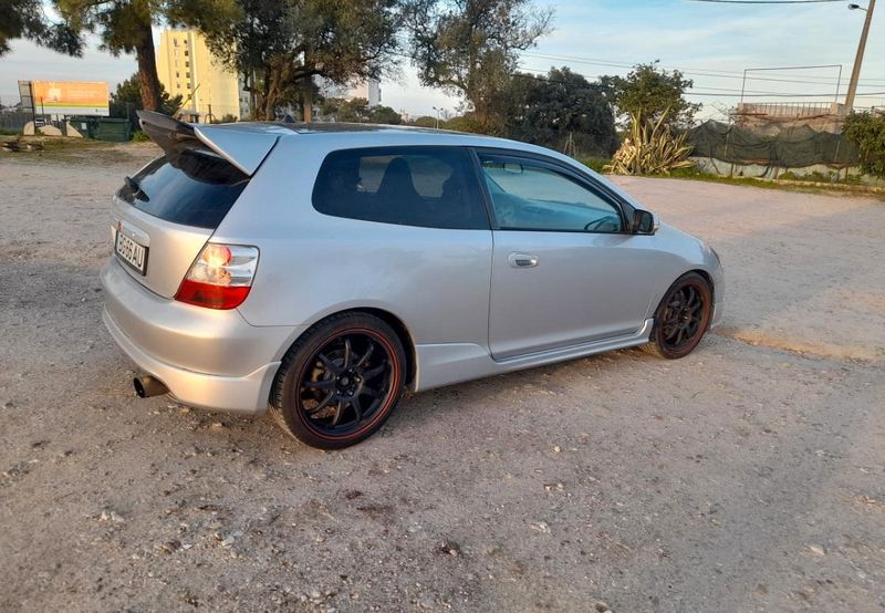 Honda Odyssey • 2005 • 250,000 km 3