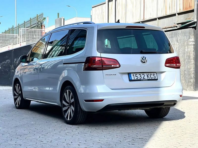 Volkswagen Sharan • 2017 • 71,000 km 3