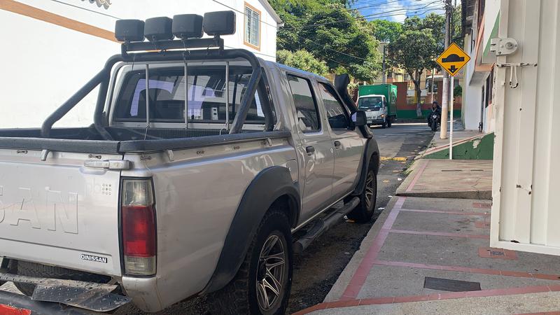 Nissan NP300 Pickup • 2012 • 119,000 km 10